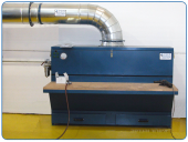 Grinding and polishing table